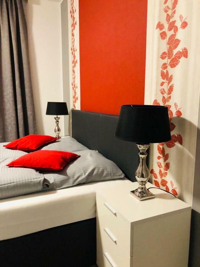 Hôtel Haus Tannenhof à Hanovre Extérieur photo