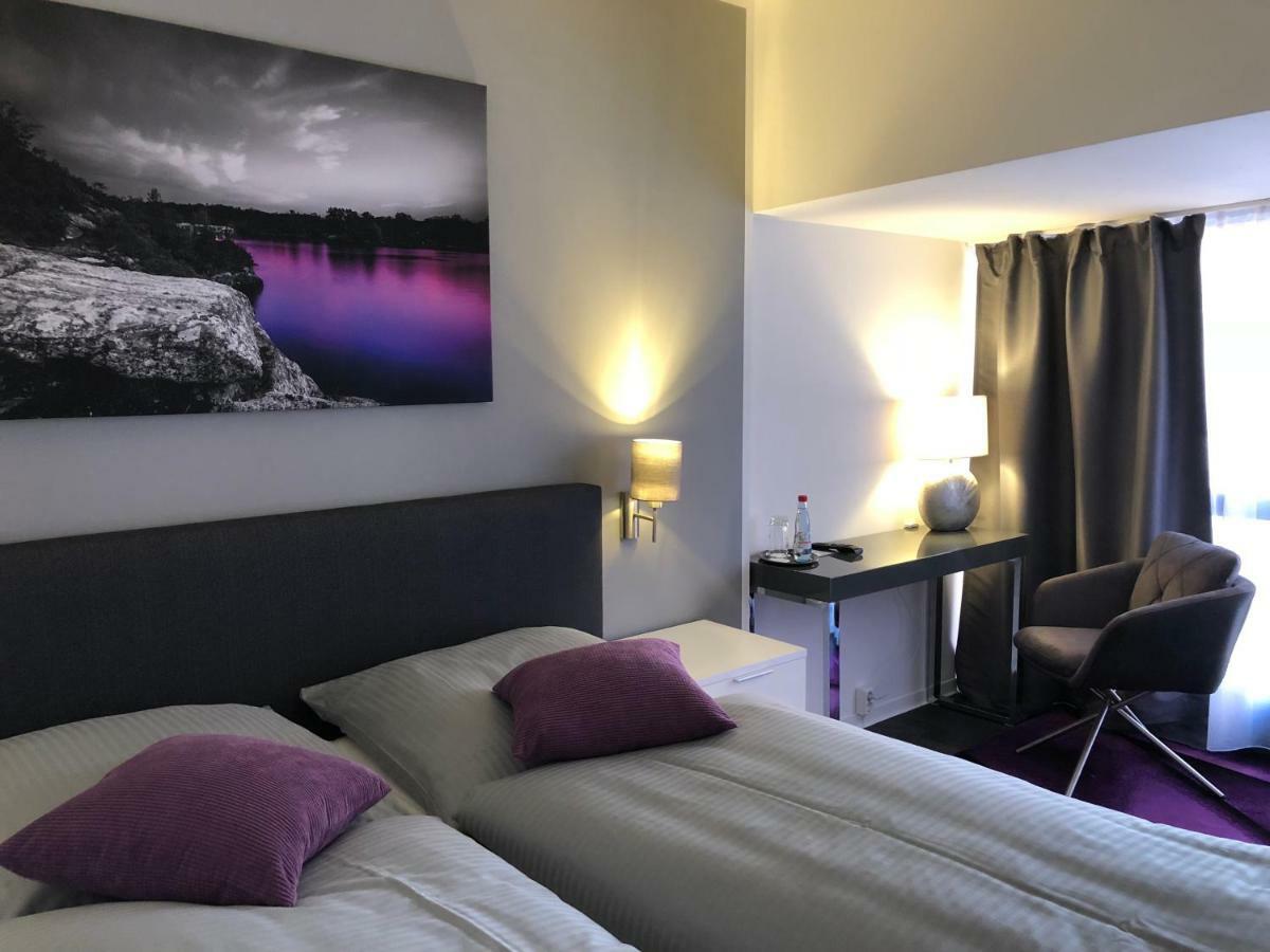 Hôtel Haus Tannenhof à Hanovre Extérieur photo